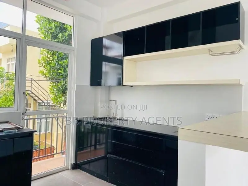 First Floor House for Rent in Battaramulla