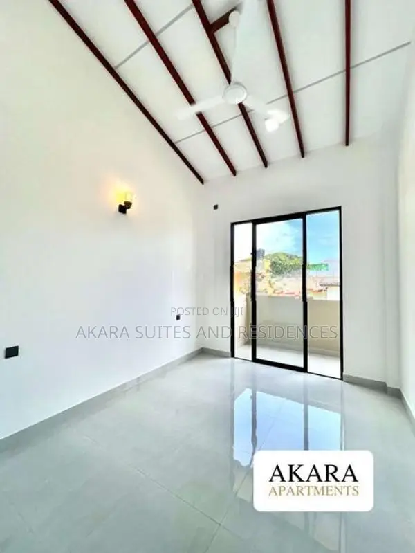 4.8 Perches - Unfurnished House for Sale HL54002 Kalubowila