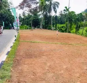 Luxury Land for Sale in Watareka