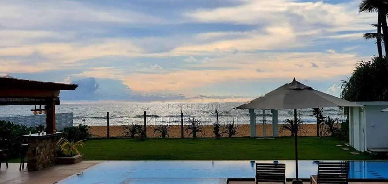 Luxury Beachfront Villa for Sale in Wadduwa