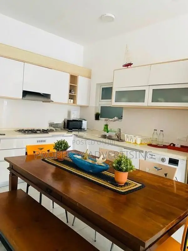 Sea View Luxury Apartment for Sale in Mount Lavinia