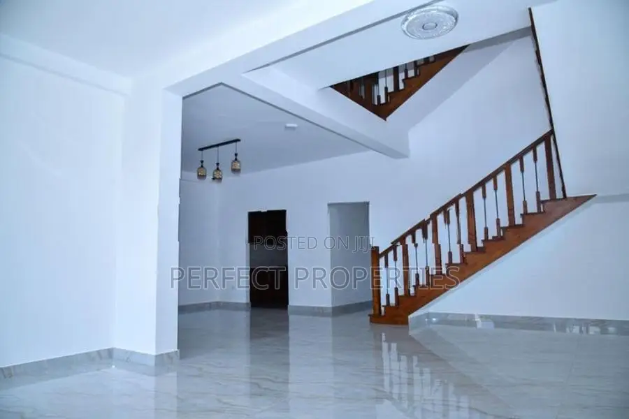 Brand New Box Type House for Sale Kandana, 849m to Main Road