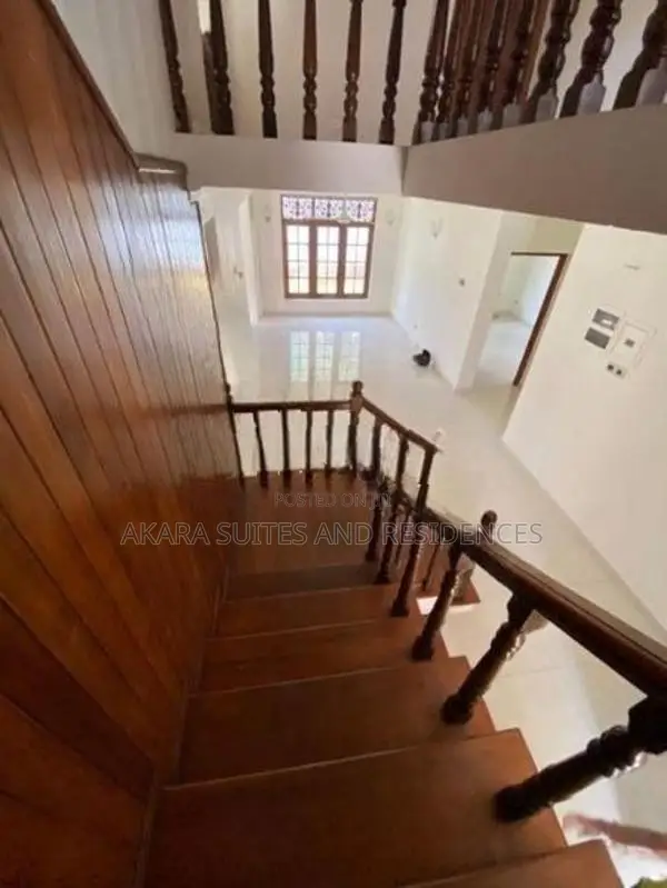 15.21 Perches - House for Sale HL45047 Rajagiriya