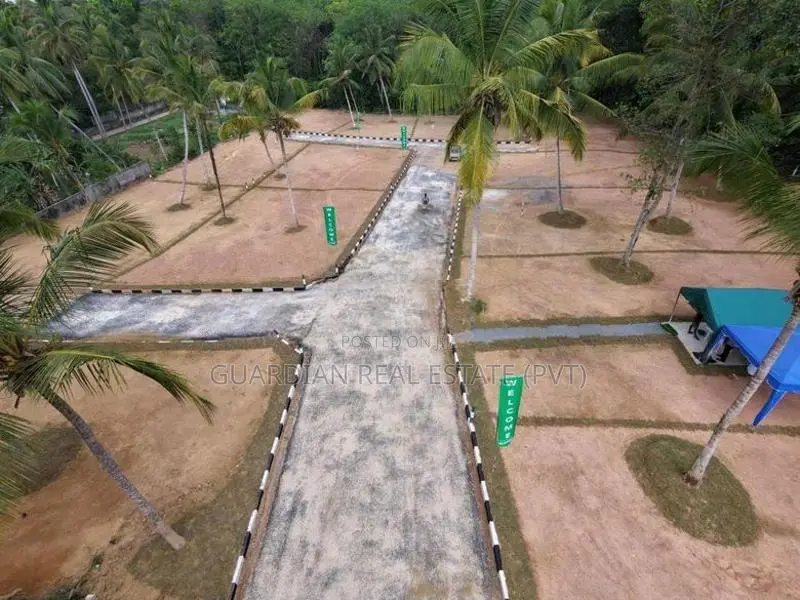 Luxury Land for Sale in Ja Ela Kotugoda