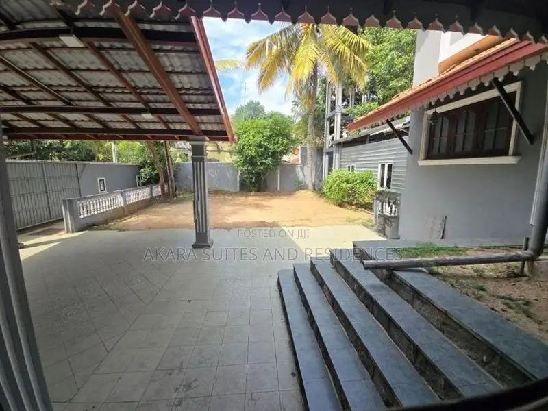 19.1 Perches - House for Sale HL50848 Colombo 06