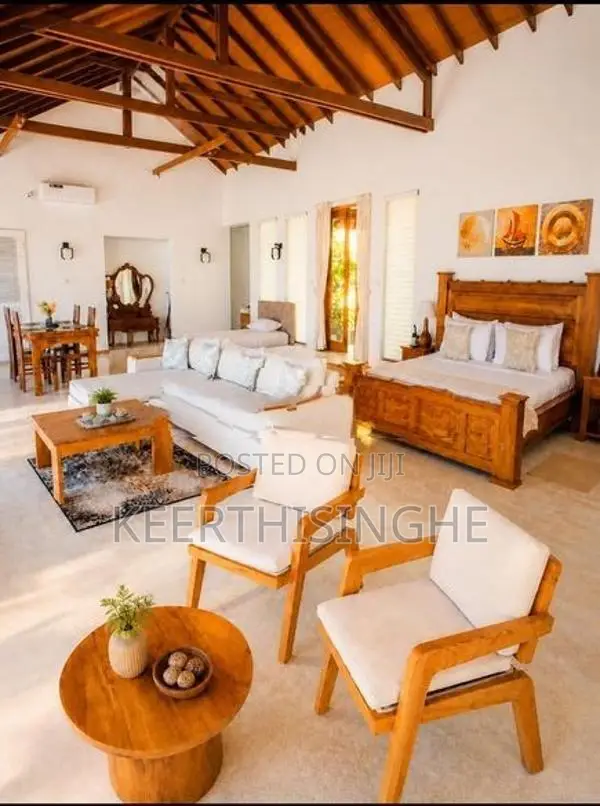 Luxury Beachfront Villa for Sale in Wadduwa