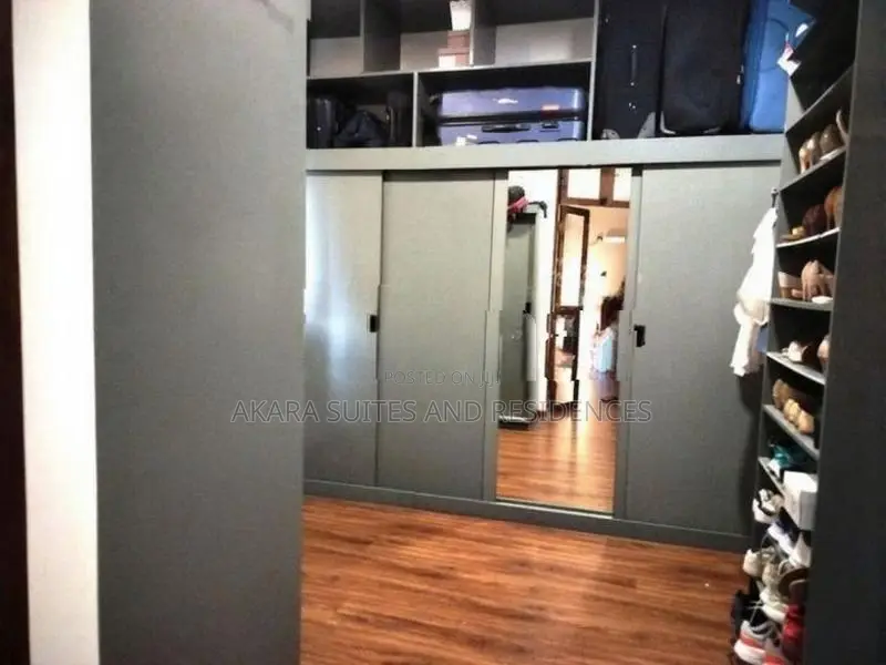 08 Perches - Furnished House for Sale HL48897 Colombo 05