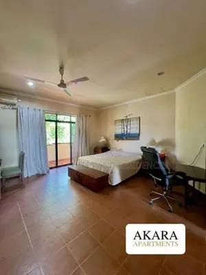 20.5 Perches - Semi-furnished House for Sale HL54096 Colombo 08