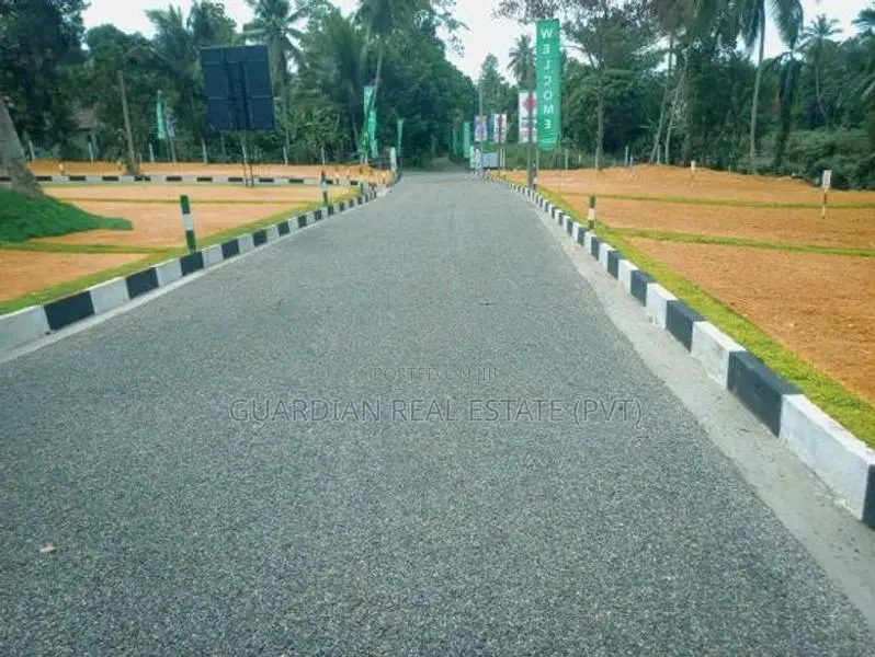 Luxury Land for Sale in Watareka