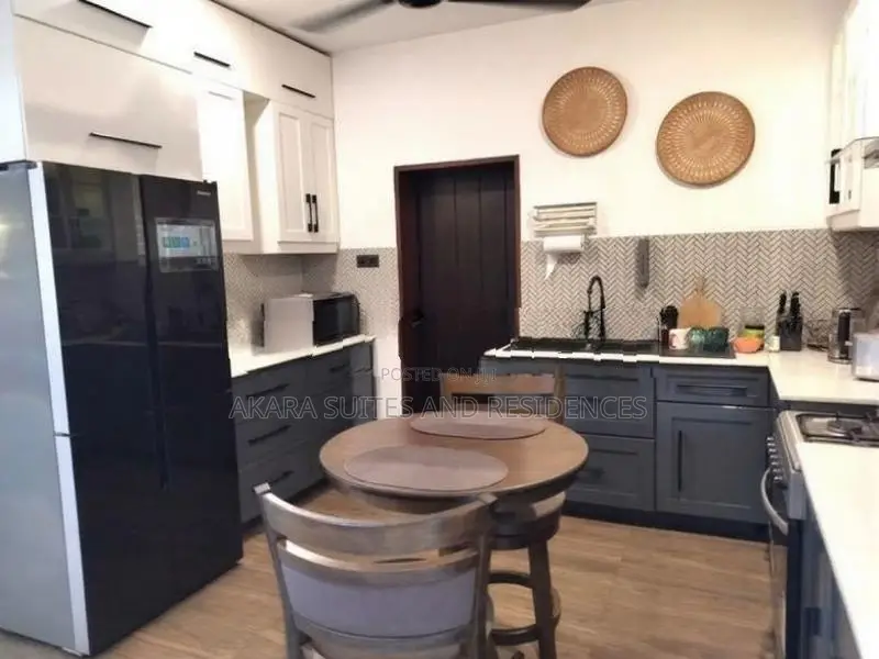 08 Perches - Furnished House for Sale HL48897 Colombo 05
