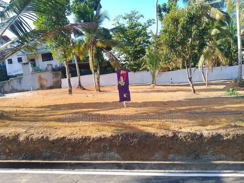 Galle Baddegama Road Land for Sale