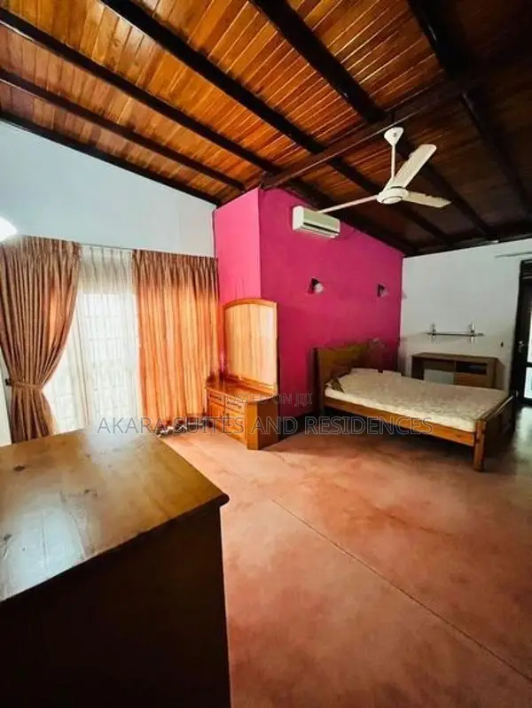 19 Perches - Furnished House for Sale HL53752 Nugegoda