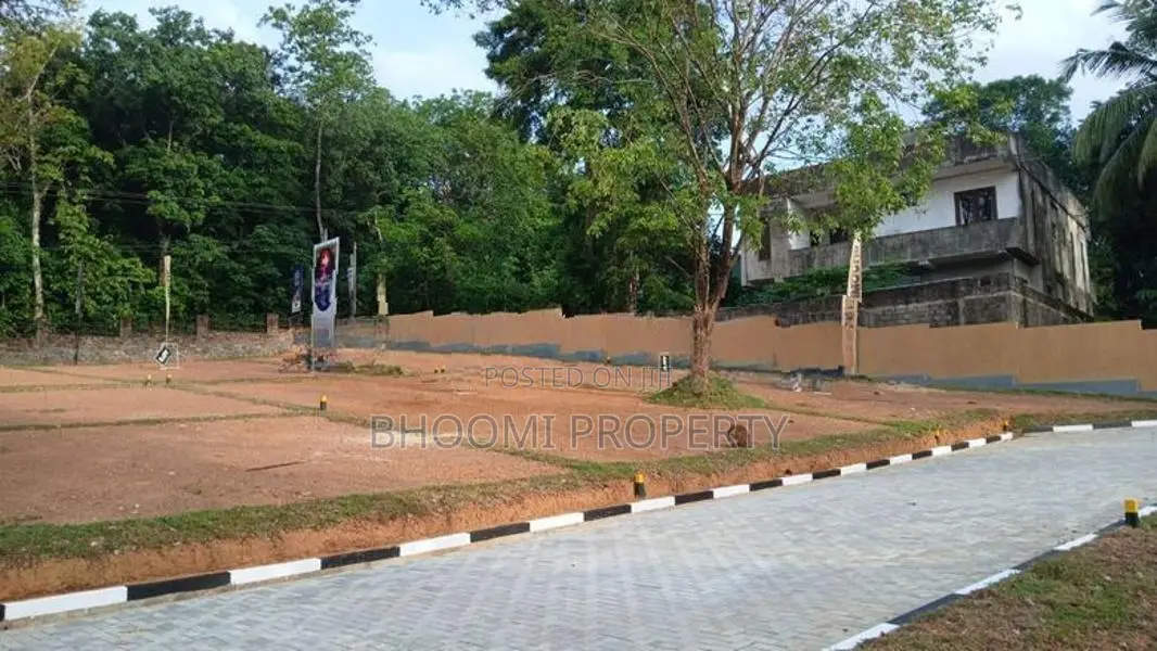 Land for Sale Thalawathugoda