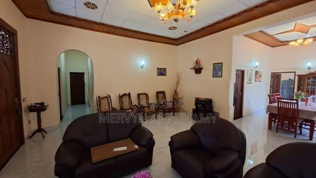 Negombo Katana House for Sale