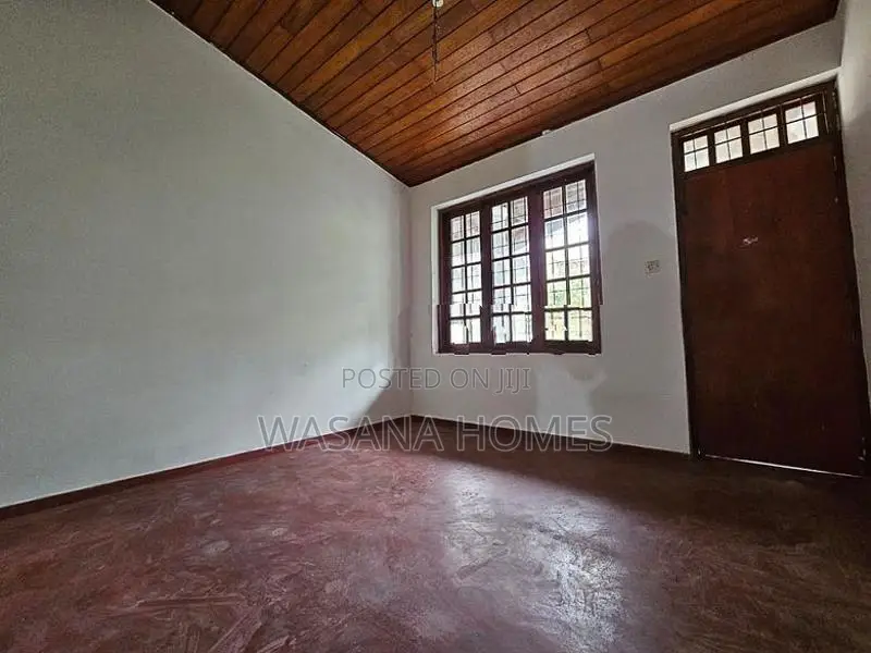 Valuable Two Story House for Sale Nugegoda