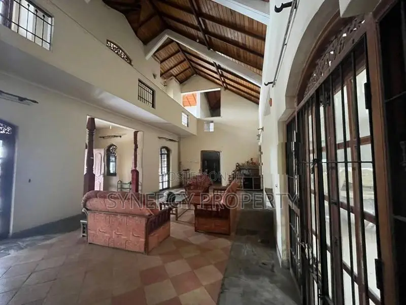 7 Bedroom house for sale in kiribathgoda(HO-GAMKG-160)