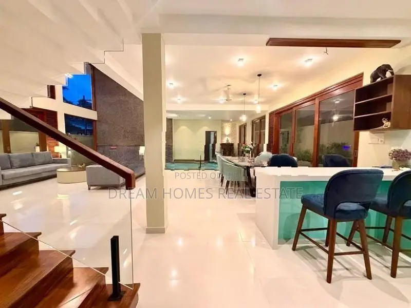 Villa | 12 Perches 8,000 Sq.Ft. Werahera