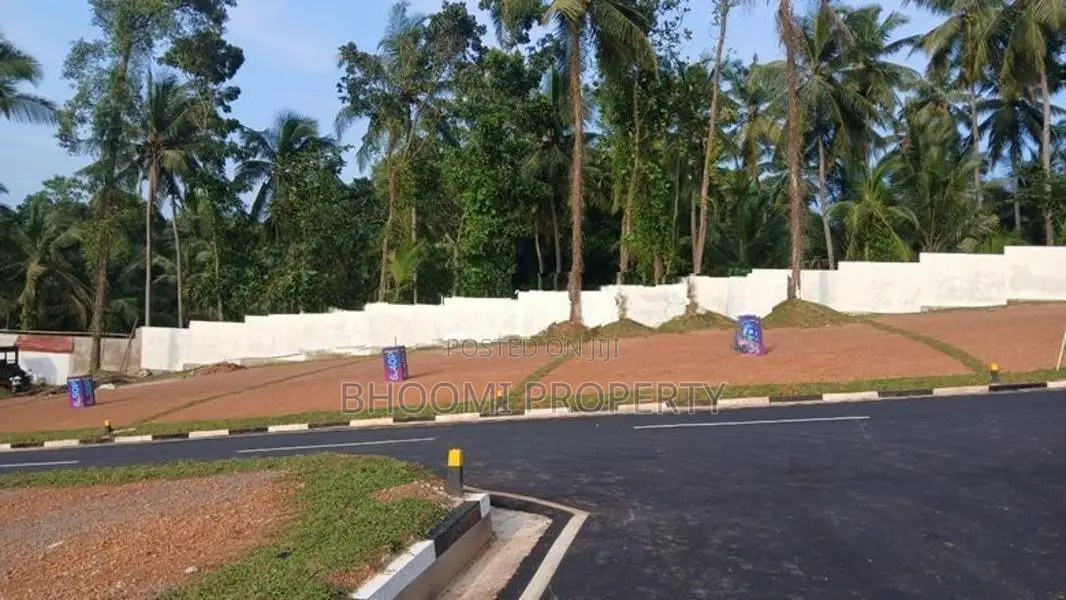Land for Sale Kadawatha, Kirillawala