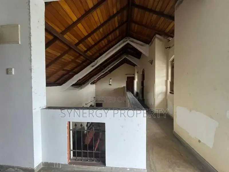 7 Bedroom house for sale in kiribathgoda(HO-GAMKG-160)
