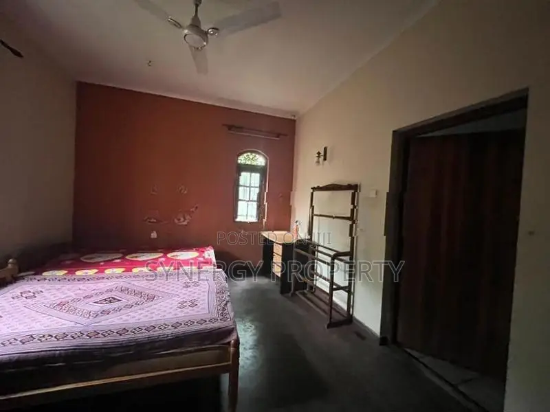 7 Bedroom house for sale in kiribathgoda(HO-GAMKG-160)