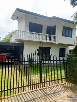 Beautiful 2-Storey House for Sale in Piliyandala (HS110)