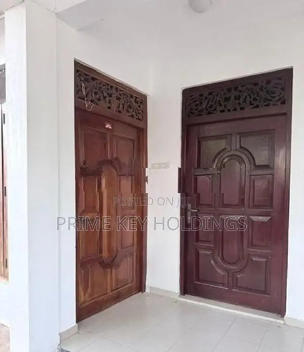 Upper Floor House for Rent – Ratmalana (HR117)