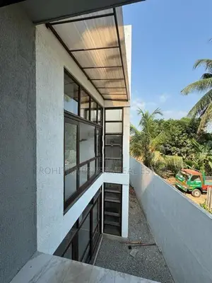 Solid New House 10 Perch 05 BR for Sale Malabe