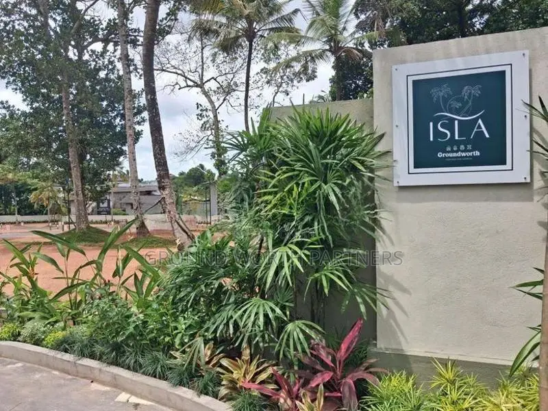 හෝකන්දර හංදියට සමීපව අගනා බිම් කොටස් විකිණීමට
