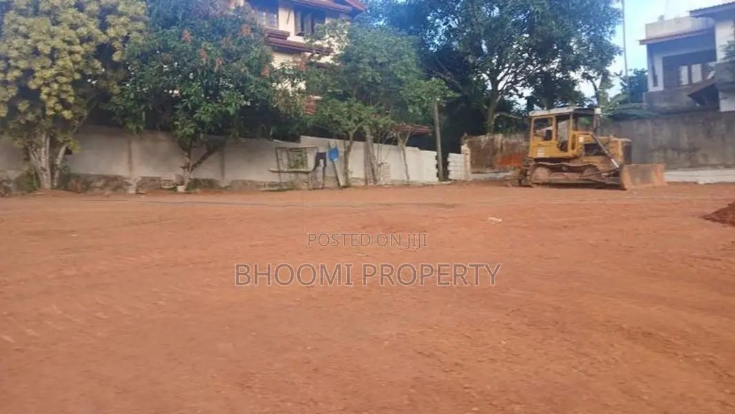 Valuable Plots For Sale - HOMAGAMA