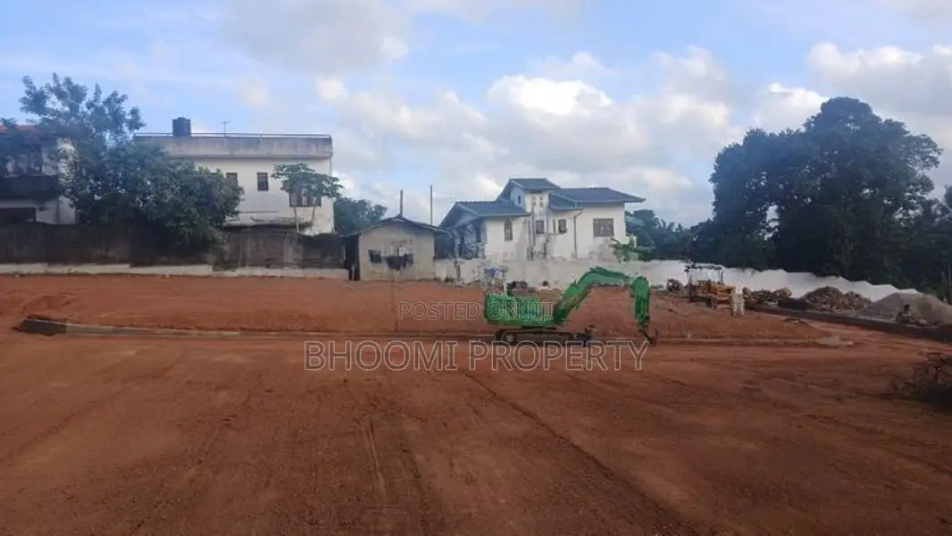 Valuable Plots For Sale - HOMAGAMA