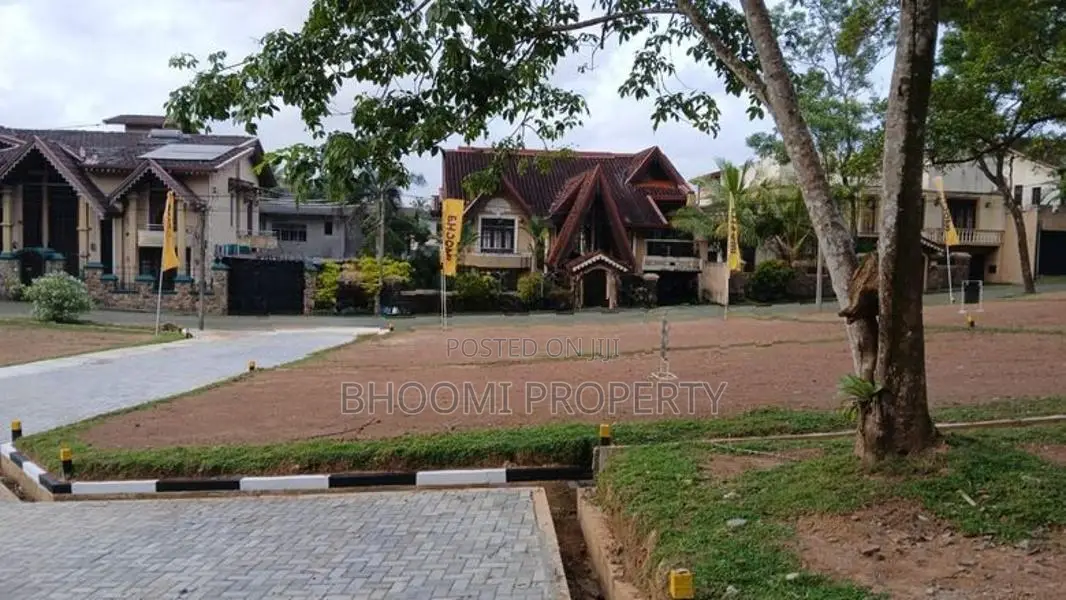 Land For Sale Thalawathugoda, Wanaguru Mawatha
