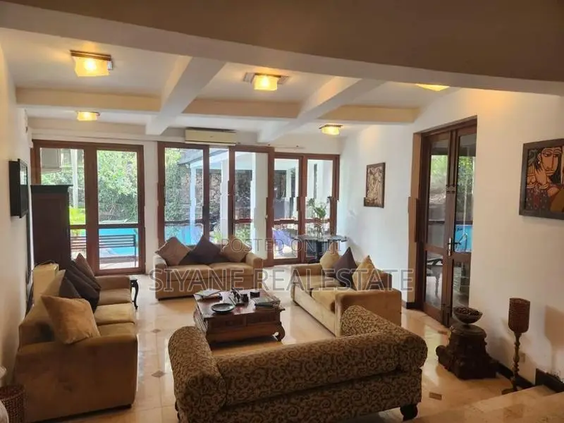 Ultra Luxury Landmark House for Sale – Polhengoda, Colombo 05