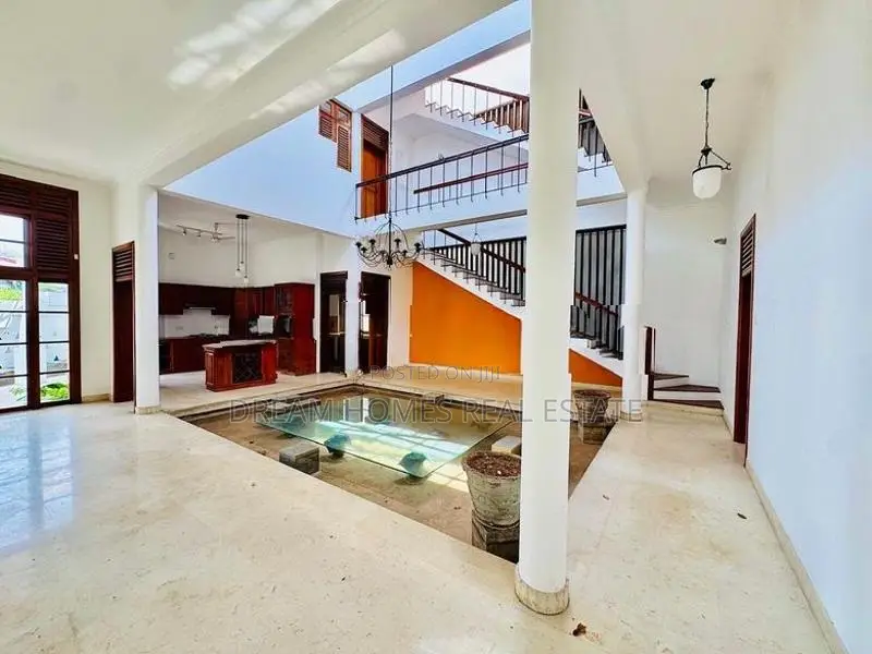 Elegant Modern Home for Sale – Battaramulla