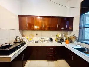Luxury 5BR/5BA Family Home – Ambawatta Road, Boralesgamuwa