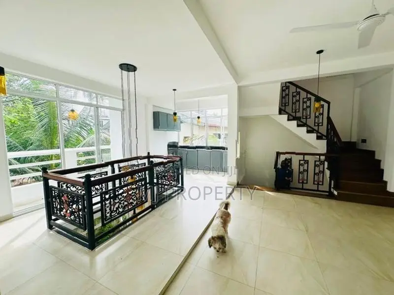 ( YR-1150) Valuable Three Storey House Rent in Nugegoda