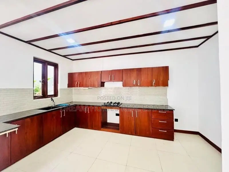 Fully Renovated House for Sale in Pitakotte