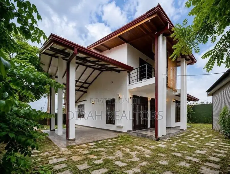 Spacious 3 Bedroom House for Rent | Madiwela (DR-023)