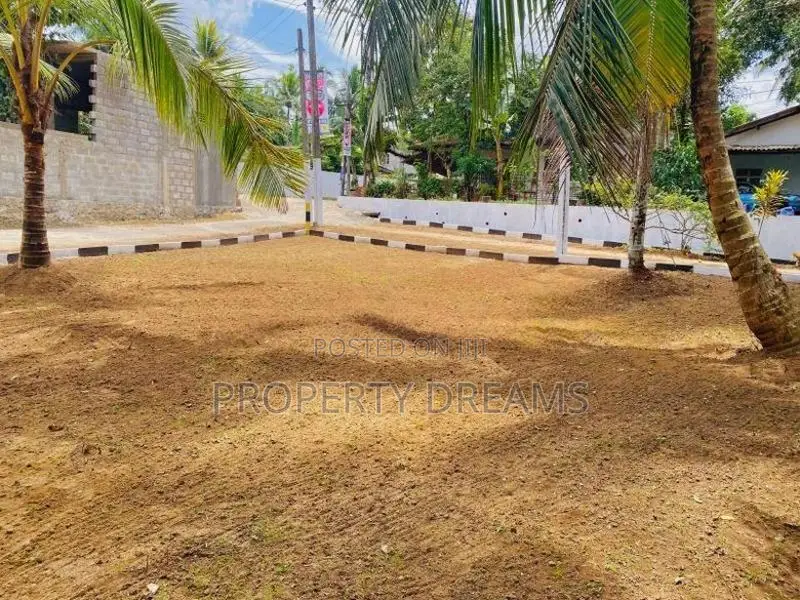 Athurugiriya Habarakada High Value Land