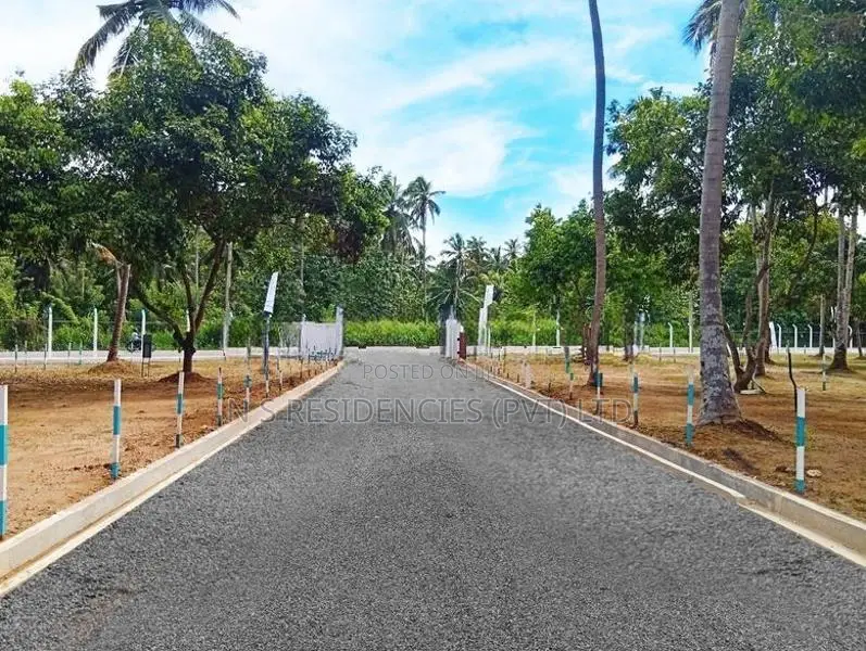 Mellawagedara Main Road Facing Land for Sale - H02