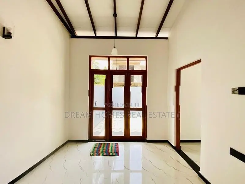 අතුරුගිරිය, කොරතොටින් අලුත්ම තනි මහල් නිවසක් විකිණීමට ඇත