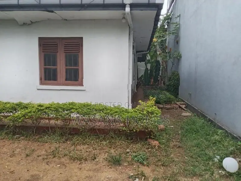 Single Story House for Sale Boralasgamuwa