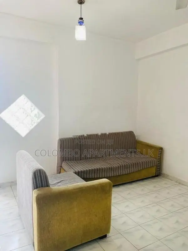 Apartment for Short-Term Rental in Wellawatta. (Property Code: CSH201)