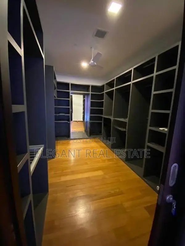 7th Sense - 03 Bedroom Apartment for Rent in Colombo 07 (A5878)