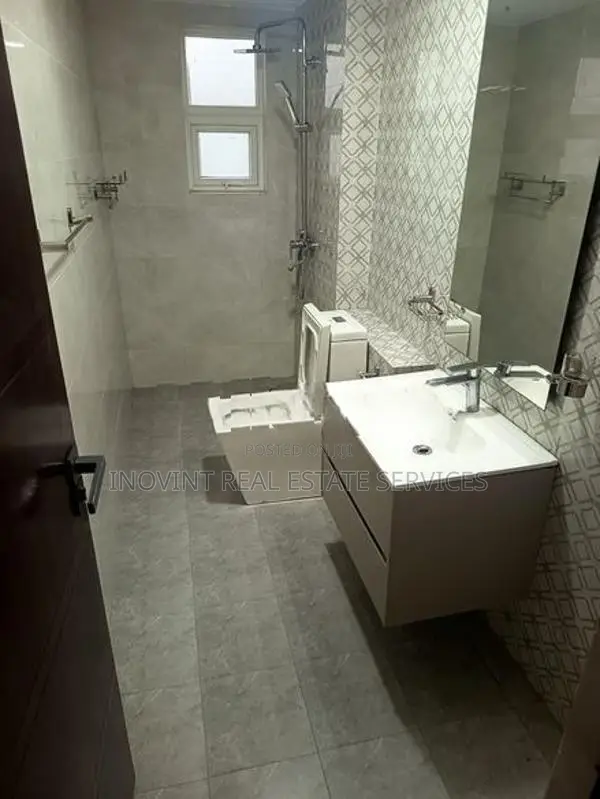 Nalanda Gate Studio Unit for Rent