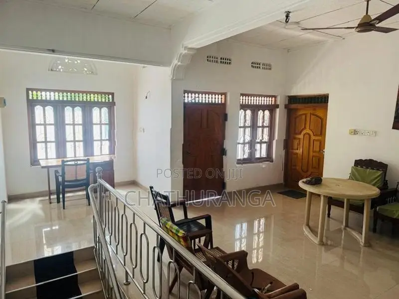 FULLY FURNISHED ROOM