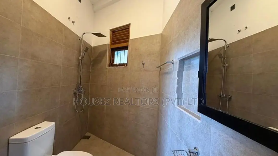 Fully Furnished 3BR House for Rent – Makumbura, Pannipitiya