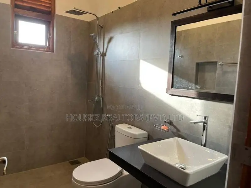Fully Furnished 3BR House for Rent – Makumbura, Pannipitiya