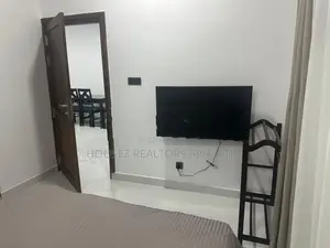 Fully Furnished 2BR Apartment for Rent – Sapphire Heights, Wellawatte