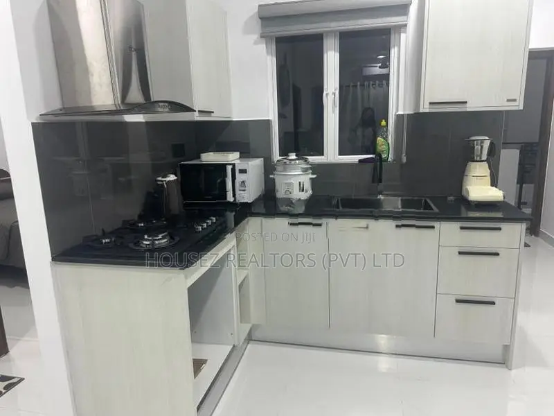 Fully Furnished 2BR Apartment for Rent – Sapphire Heights, Wellawatte