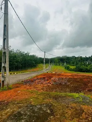 මාස 18න් පොලි නැතුව ඉඩමක් මීගොඩින්